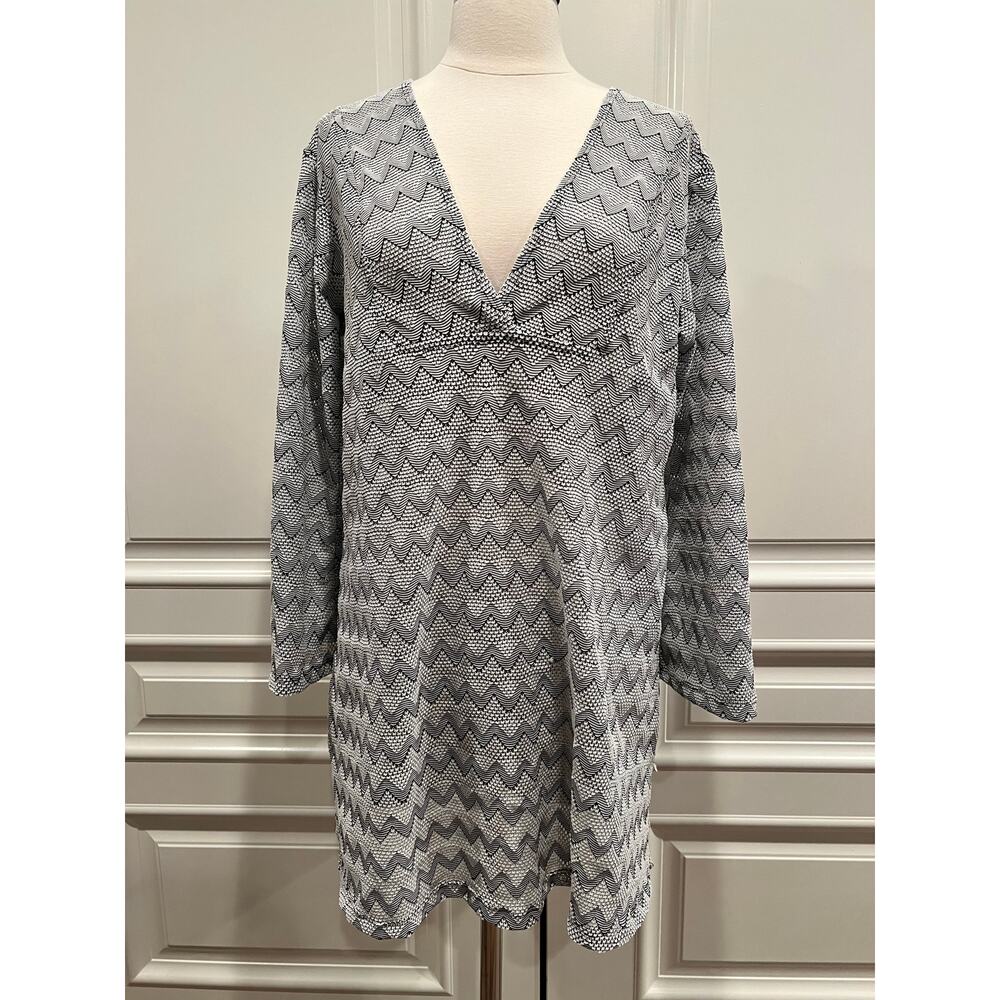 J Valdi Chevron Beach Pool Coverup Black White Mesh Size Medium